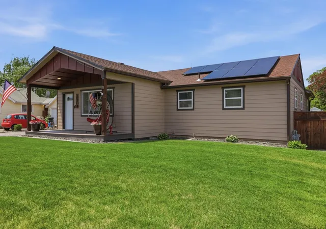 Homes for sale in Spokane Valley, WA | 3617 N Center Rd, Spokane Valley, WA 99212 | MLS# 202620313