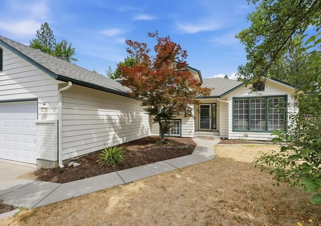 Photo 1 of Single family home for sale at 6004 W Wind River Dr, Spokane, WA 99208 | MLS# 202620325 | Listing updated on 2026-08-07