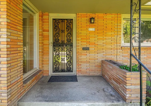 3rd image of 1110 E 28Th Ave, Spokane, WA 99203 | MLS# 202620328