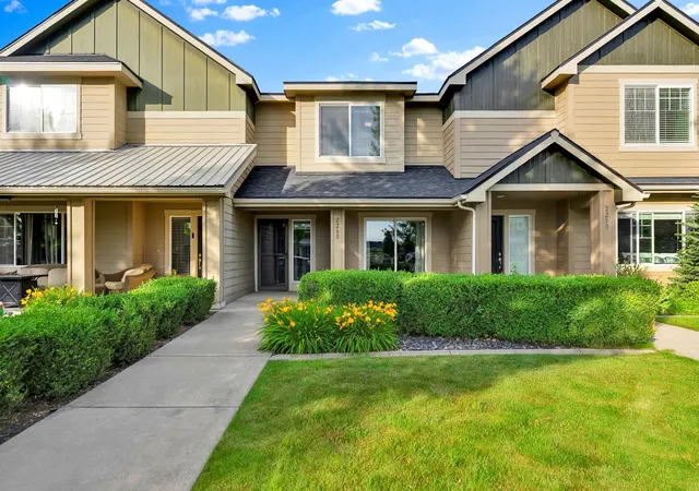 Single family home for sale at 2260 N Country Vista Blvd, Liberty Lake, WA 99019 | MLS# 202620330
