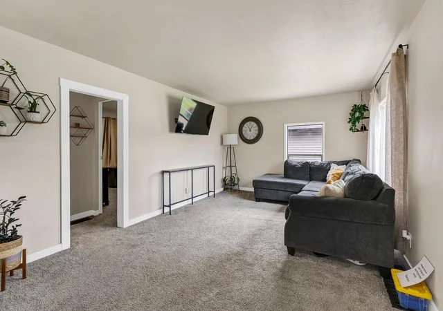 Homes for sale in Spokane, WA | 1907 N Nelson St, Spokane, WA 99207 | MLS# 202620333