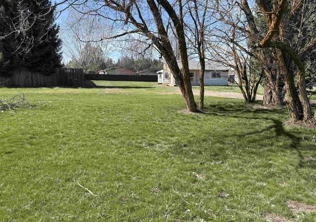 4th image of 107 N Fir St, Deer Park, WA 99006 | MLS# 202620340