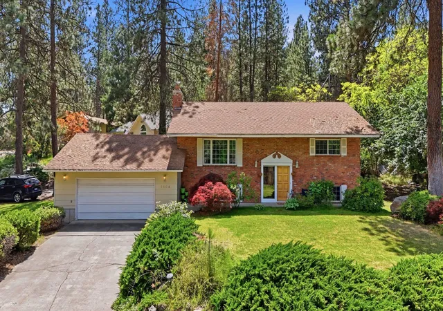 Homes for sale in Spokane Valley, WA | 1804 S Wardson St, Spokane Valley, WA 99212 | MLS# 202620351