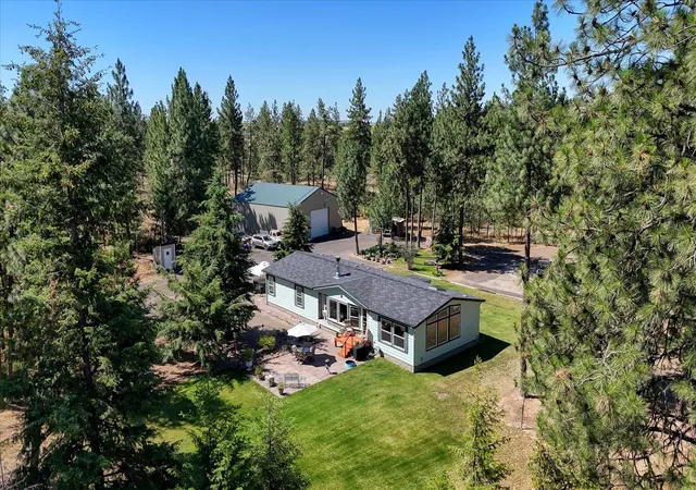 Photo 1 of Manufactured home for sale at 52551 E Whispering Pines Loop, Reardan, WA 99029 | MLS# 202620352 | Listing updated on 2026-07-29