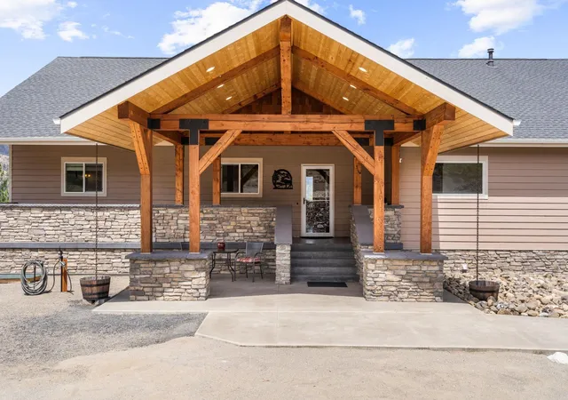 1st image of 21413 W South Bank Rd, Nine Mile Falls, WA 99026 | MLS# 202620360