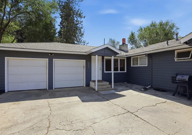 Homes for sale in Spokane Valley, WA | 902 N Wilbur Rd, Spokane Valley, WA 99206 | MLS# 202620365
