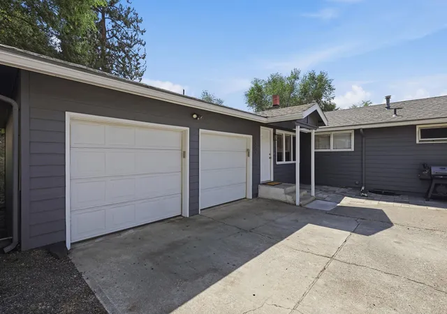 Homes for sale in Spokane Valley, WA | 902 N Wilbur Rd, Spokane Valley, WA 99206 | MLS# 202620365