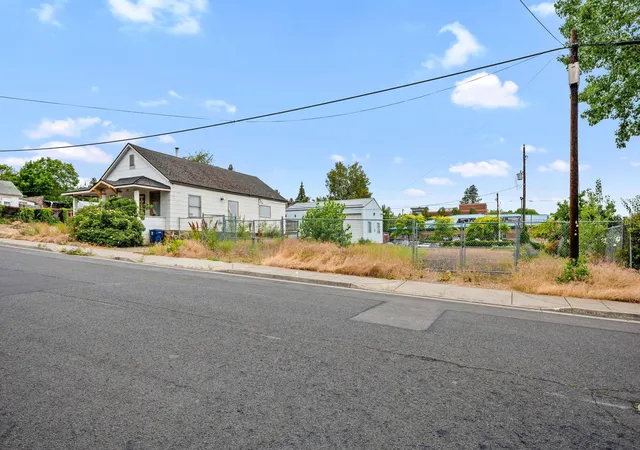 Photo 1 of Single family home for sale at 608 S Hatch St, Spokane, WA 99202 | MLS# 202620374 | Listing updated on 2026-07-10