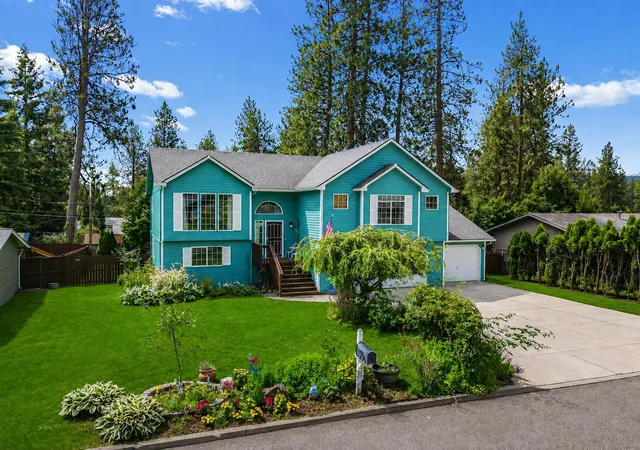 Homes for sale in Spokane Valley, WA | 11202 E 17th Ave, Spokane Valley, WA 99206 | MLS# 202620388