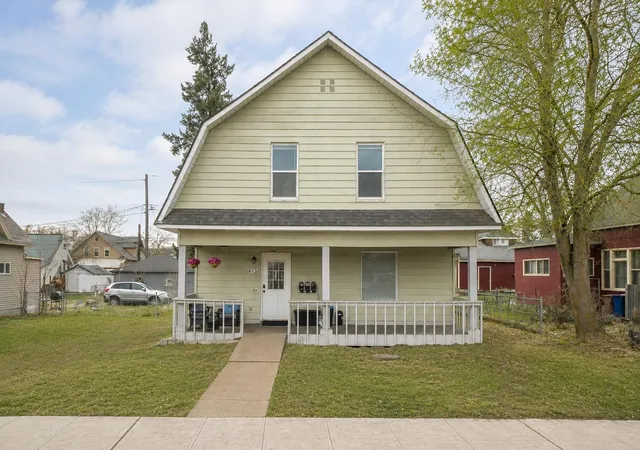 Photo 2 of Multi family home for sale at 613 W Knox Ave, Spokane, WA 99205 | MLS# 202620398 | Listing updated on 2026-07-15