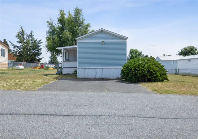 Homes for sale in Airway Heights, WA | 2201 N Craig Ave Rd, Airway Heights, WA 99224 | MLS# 202620419