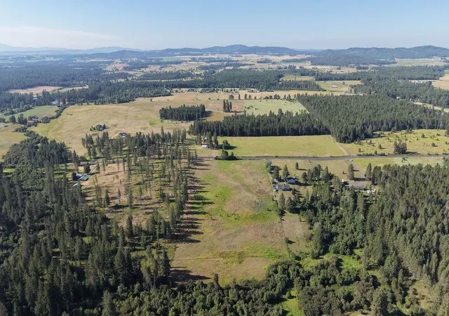 4th image of Xxxx W Burroughs Rd, Deer Park, WA 99006 | MLS# 202620423