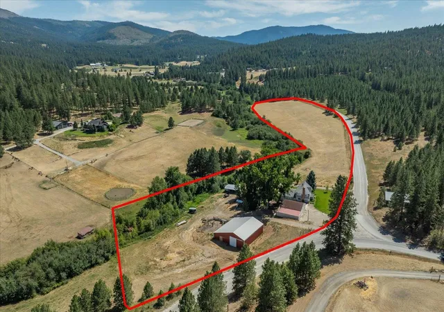 Homes for sale in Liberty Lake, WA | 1424 N Idaho Rd, Liberty Lake, WA 99019 | MLS# 202620436