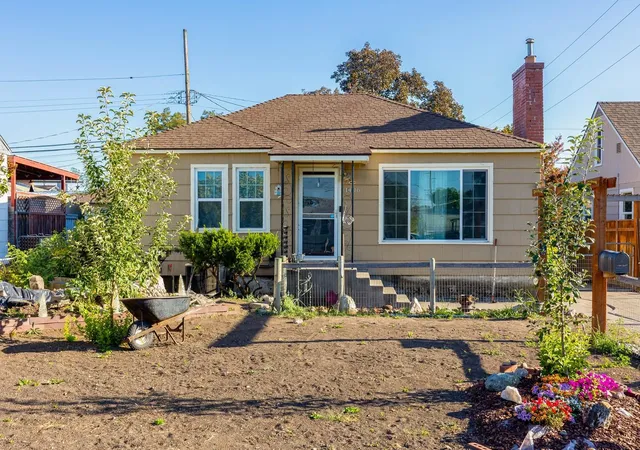 Photo 1 of Single family home for sale at 1406 E Rockwell Ave, Spokane, WA 99207 | MLS# 202620458 | Listing updated on 2026-08-07