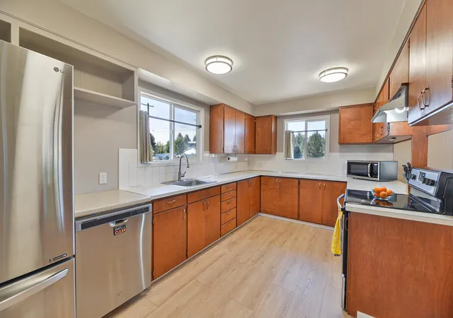 3rd image of 11312 W Betz Rd, Cheney, WA 99004 | MLS# 202620473