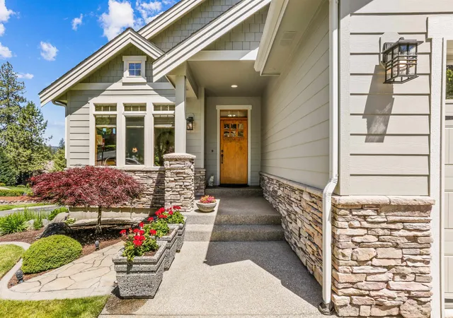 Photo 3 of Single family home for sale at 2016 W Forest Hl Ln, Spokane, WA 99218 | MLS# 202620477 | Listing updated on 2026-07-15