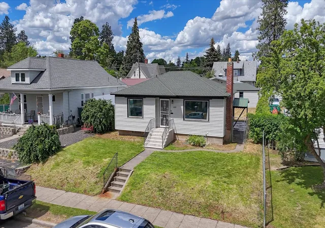 Photo 1 of Single family home for sale at 408 W Gordon Ave, Spokane, WA 99205 | MLS# 202620491 | Listing updated on 2026-08-11