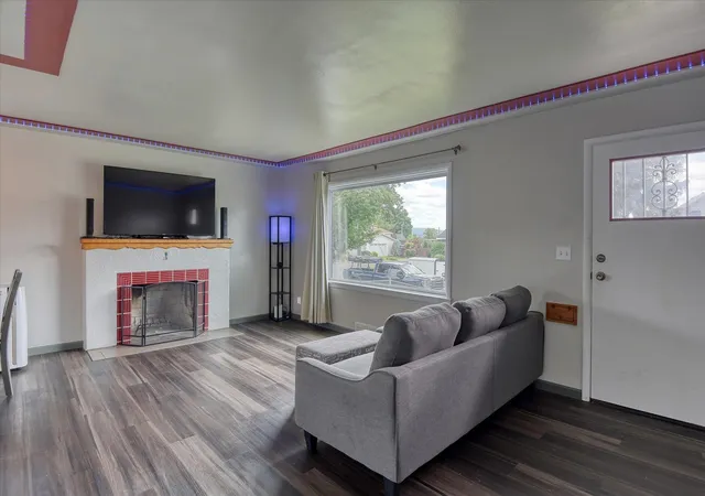 Photo 3 of Single family home for sale at 408 W Gordon Ave, Spokane, WA 99205 | MLS# 202620491 | Listing updated on 2026-08-11