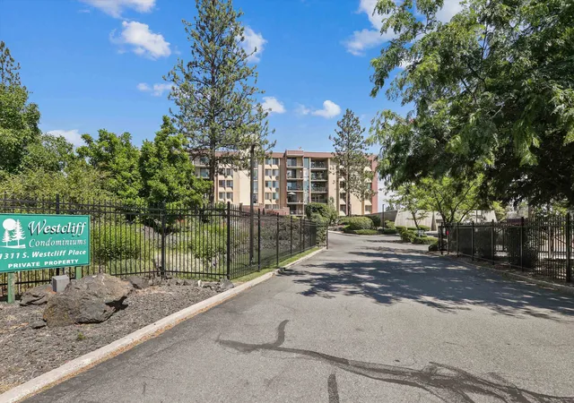 3rd image of 1311 S Westcliff Pl, Spokane, WA 99224 | MLS# 202620494