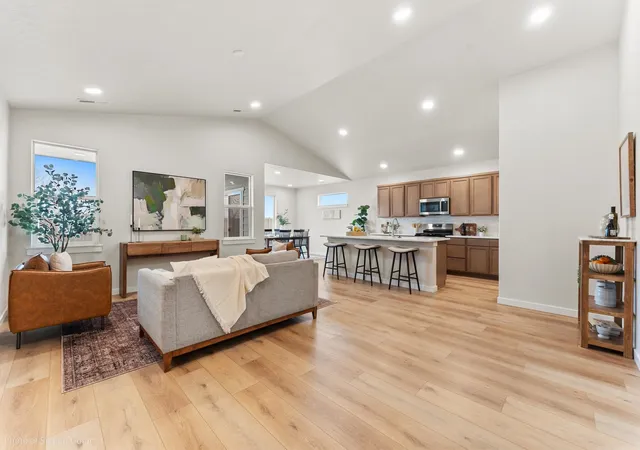 Photo 2 of Single family home for sale at 1517 W 68th Avenue, Spokane, WA 99224 | MLS# 202620505 | Listing updated on 2026-10-26