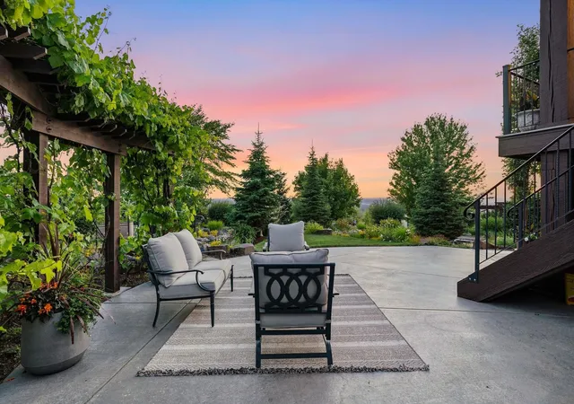 4th image of 2510 S Thierman Ln, Spokane, WA 99223 | MLS# 202620537