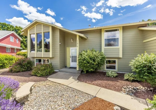 Homes for sale in Spokane Valley, WA | 11816 E 14th Ave, Spokane Valley, WA 99206 | MLS# 202620558