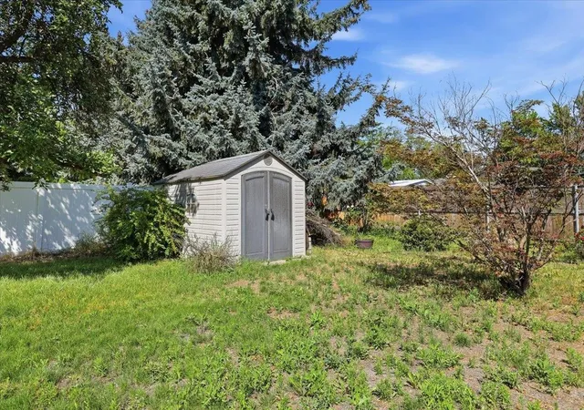 Homes for sale in Spokane Valley, WA | 11721 37th Ave, Spokane Valley, WA 99206 | MLS# 202620559