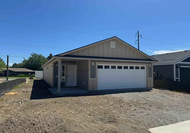 Homes for sale in Spokane Valley, WA | 1009 S Century Rd, Spokane Valley, WA 99037 | MLS# 202620563
