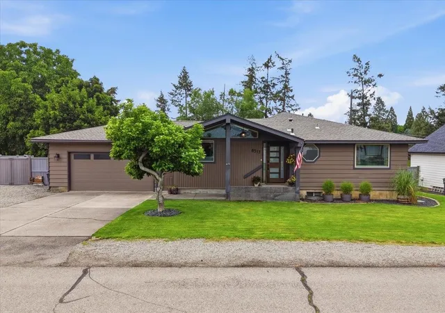 Photo 3 of Sale Pending at 8517 E S Riverway Ave, Spokane, WA 99212 | MLS# 202620570 | Listing updated on 2026-08-31