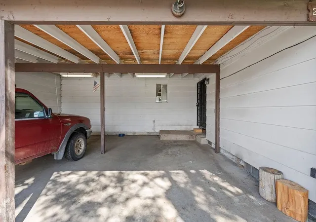 Photo 3 of Single family home for sale at 2920 N Regal St, Spokane, WA 99207 | MLS# 202620572 | Listing updated on 2026-09-16
