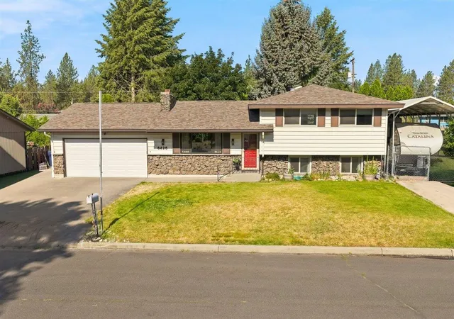 Photo 1 of Single family home for sale at 6425 N Elizabeth St, Spokane, WA 99208 | MLS# 202620576 | Listing updated on 2026-09-26