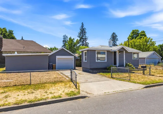 Photo 1 of Sale Pending at 339 W Longfellow Ave, Spokane, WA 99205 | MLS# 202620577 | Listing updated on 2026-08-26