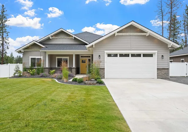 Homes for sale in Spokane Valley, WA | 11121 E 28th Ave, Spokane Valley, WA 99206 | MLS# 202620602
