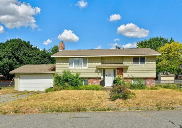 Homes for sale in Spokane Valley, WA | 1615 S Linda Ln, Spokane Valley, WA 99206 | MLS# 202620604