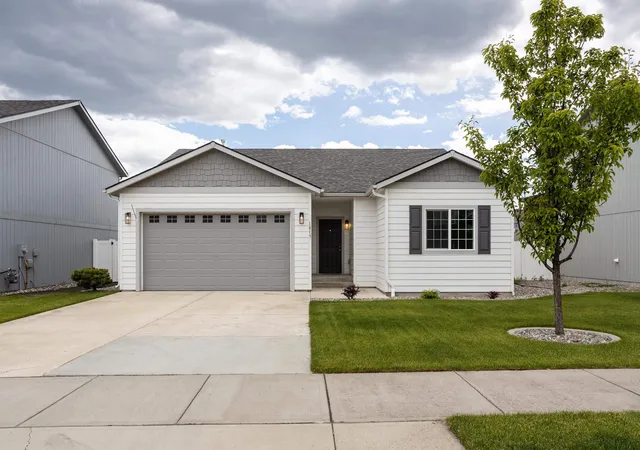 1st image of 1815 W Jay Ave, Spokane, WA 99208 | MLS# 202620606