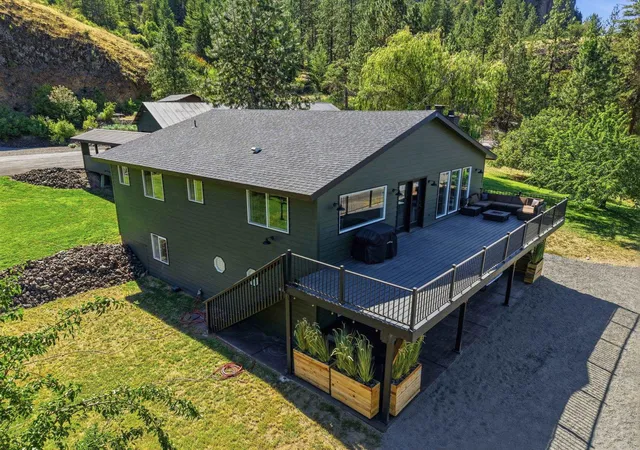 Homes for sale in Lincoln, WA | 39301 Sterling Valley Rd, Lincoln, WA 99147 | MLS# 202620638