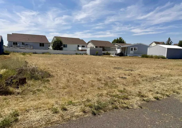 Homes for sale in Airway Heights, WA | 816 S Ziegler St, Airway Heights, WA 99001 | MLS# 202620641