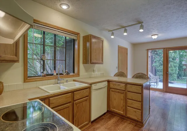 3rd image of 4916 Greenleaf Ave, Mead, WA 99021 | MLS# 202620651