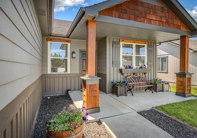 Photo 3 of Sale Pending at 17614 2nd Lane, Spokane Valley, WA 99016 | MLS# 202620667 | Listing updated on 2026-09-13