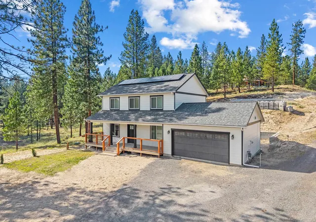 Photo 1 of Single family home for sale at 1320 Buckley Way, Kettle Falls, WA 99141 | MLS# 202620684 | Listing updated on 2026-08-19
