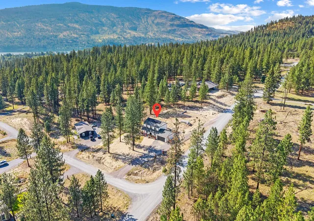 Photo 3 of Single family home for sale at 1320 Buckley Way, Kettle Falls, WA 99141 | MLS# 202620684 | Listing updated on 2026-08-19
