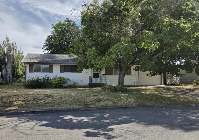Homes for sale in Spokane Valley, WA | 13412 E Desment Ave, Spokane Valley, WA 99216 | MLS# 202620721