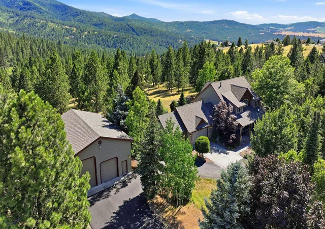 Single family home for sale at 23422 Broken Lance Ln, Liberty Lake, WA 99019 | MLS# 202620729