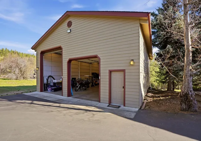 Homes for sale in Liberty Lake, WA | 23422 Broken Lance Ln, Liberty Lake, WA 99019 | MLS# 202620729