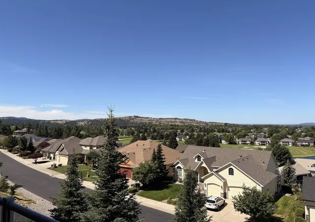 2nd image of 1209 N Dunbarton Oaks Ln, Liberty Lake, WA 99019 | MLS# 202620731