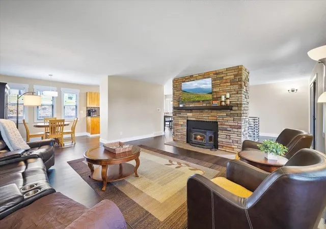 Photo 4 of Single family home for sale at 1420 E Grace St, Medical Lake, WA 99022 | MLS# 202620758 | Listing updated on 2026-10-10
