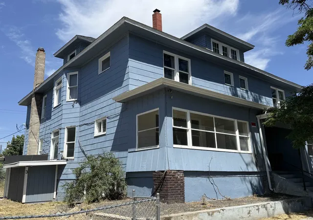 1st image of 1708 W Gardner Ave, Spokane, WA 99201 | MLS# 202620762