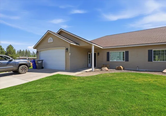 Photo 3 of Multi family home for sale at 4115 S Bowdish Rd, Spokane Valley, WA 99206 | MLS# 202620783 | Listing updated on 2026-08-11