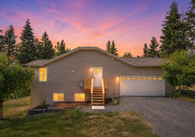 5th image of 15519 E Tallman Rd, Chattaroy, WA 99003 | MLS# 202620784