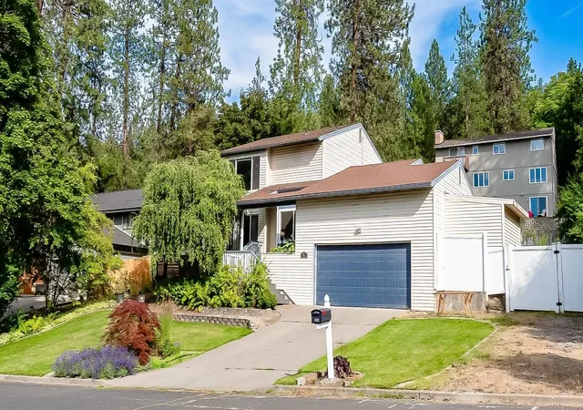 Single family home for sale at 9522 N Loganberry Ct, Spokane, WA 99208 | MLS# 202620790